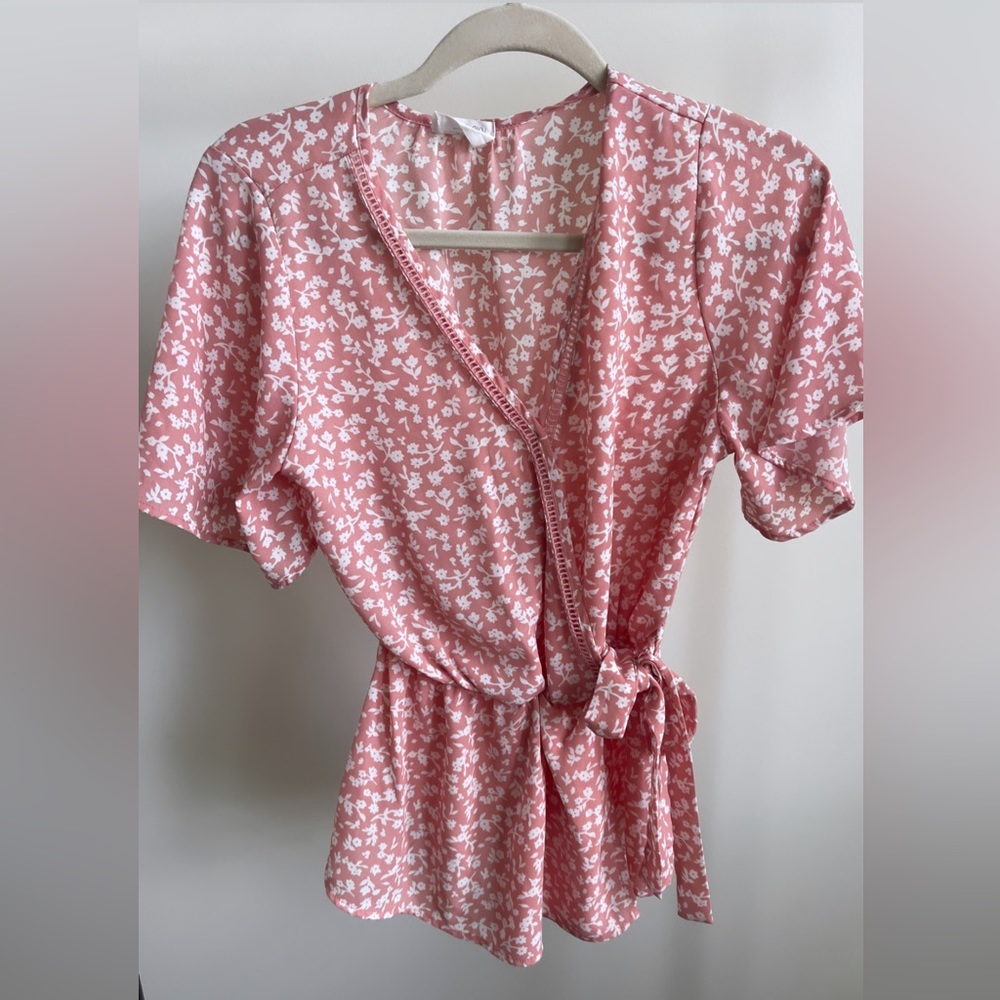 Sienna Sky tie front blouse